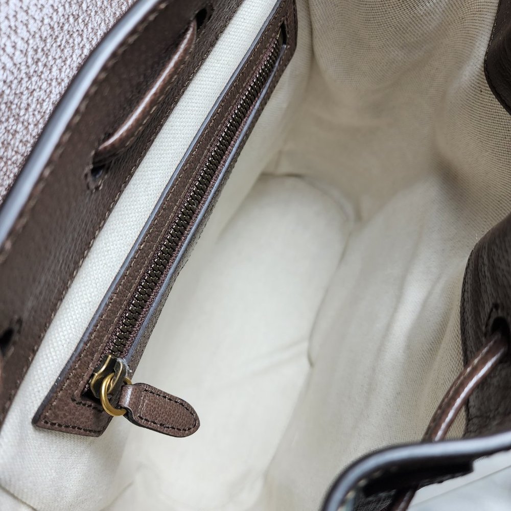 Backpack - Picture 10 of 16